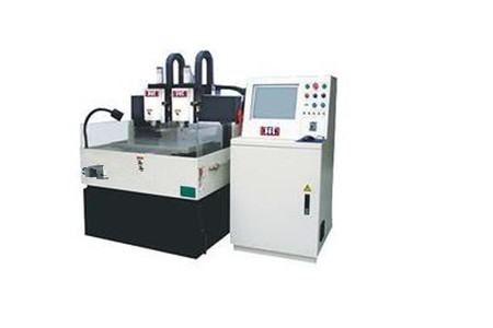 高速雕銑機可以提高切削的精度和質(zhì)量