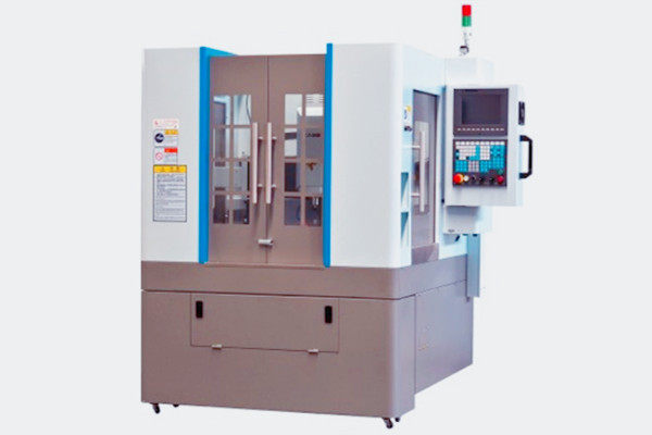 高精密數(shù)控雕銑機(jī)實(shí)拍照片2