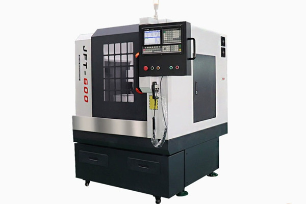 雕銑機(jī)設(shè)備實(shí)拍圖