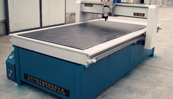 高速木工雕刻機如何選擇合適的刀具？