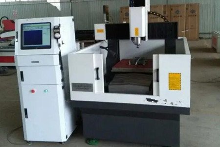 數(shù)控雕銑機(jī)怎么用電腦傳輸程序？